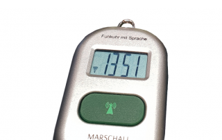 Funkuhr mit Spache & Anhänger